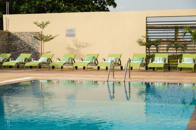 Protea Hotel By Marriott Benin City Select Emotan Екстериор снимка